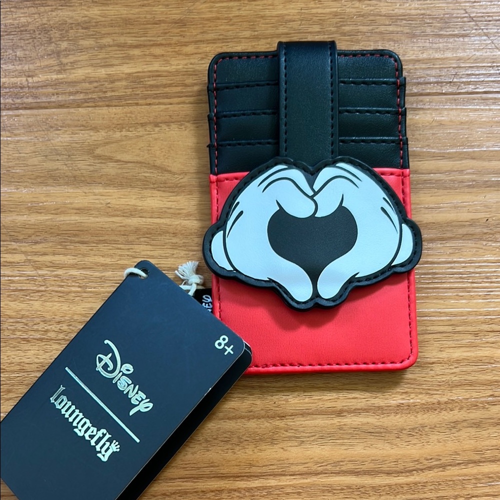Loungefly Disney Mickey Mouse Heart hands 🫶🏼 Card Holder